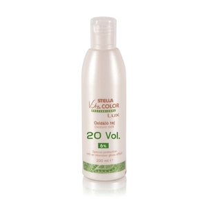 Vitacolor Lux Oxidáló Tej 9% mandula illattal 200ml