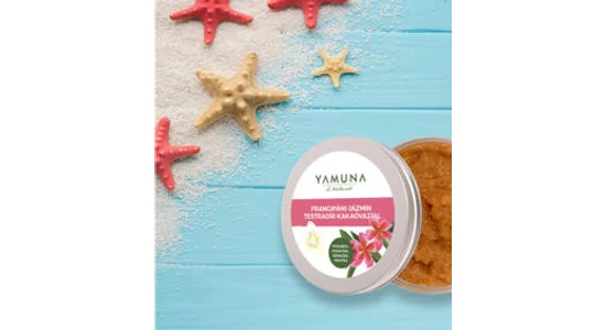 Miért imádjuk annyira nyáron a testradírt? 5 tipp, amiért Te is bele fogsz szeretni!